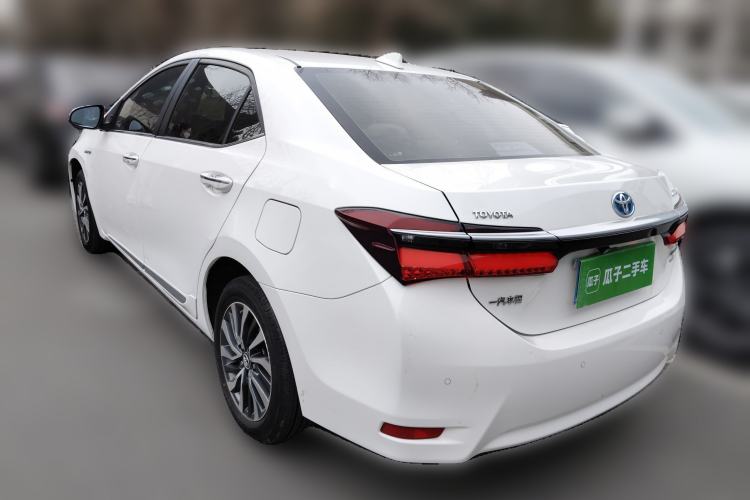 Used Toyota Corolla 2018 Dual-Engine 1.8L E-CVT Smart Edition