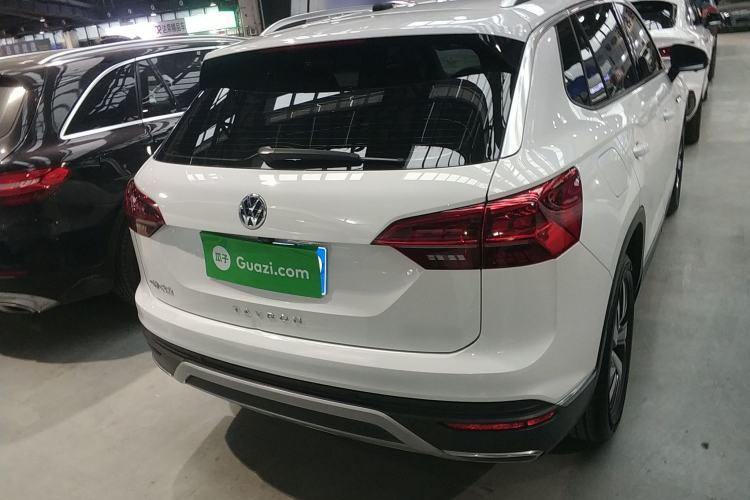 Used Volkswagen Tayron 2020 330TSI Two-Wheel Drive Luxury Smart Connectivity Version