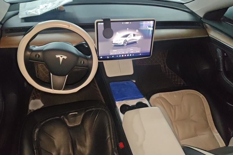 Used Tesla Model 3 2022 Rear-Wheel-Drive Version