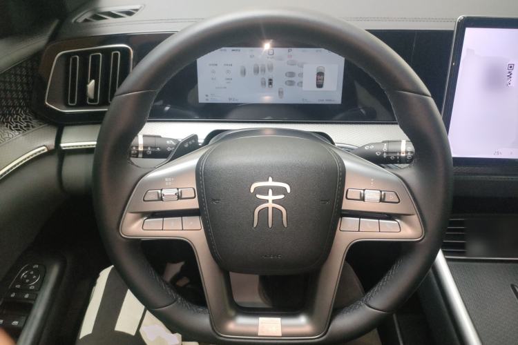 Used BYD Song Pro New Energy 2025 2nd Generation Intelligent Driving Version DM-i 75KM Leading Edition
