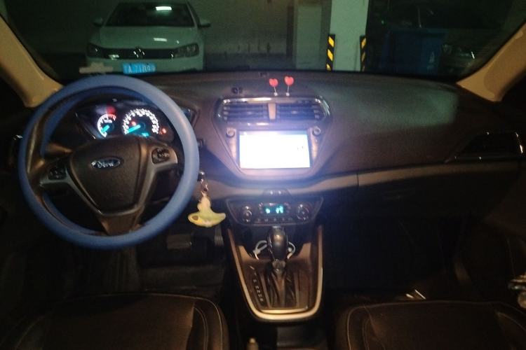 Used Ford Escort 2017 Happiness Edition 1.5L Automatic Fashion Version
