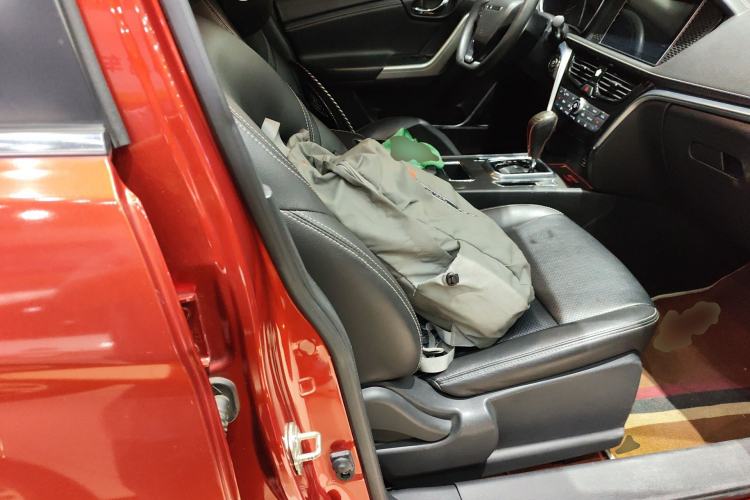 Used Venucia T90 2017 2.0L CVT Fashion Edition
