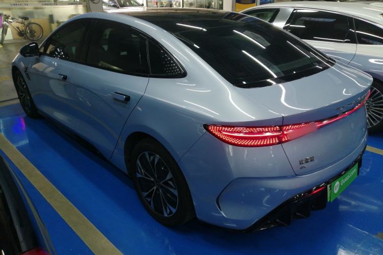 Used BYD Seal 2022 550 km Standard Range Rear-Wheel Drive Elite Version