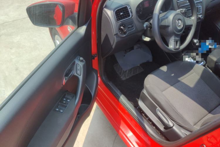 Used Volkswagen Polo 2011 1.6L Automatic ZhiShang Version Driver Seat