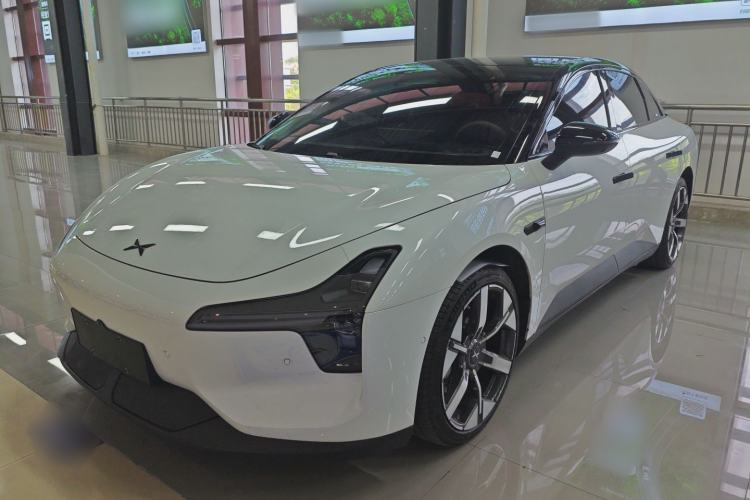 Used XPeng MONA M03 2024 620 with Ultra-Long Range