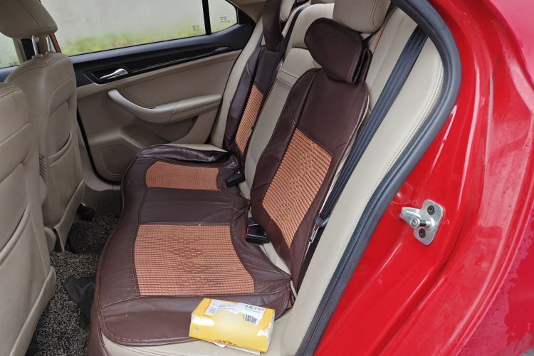 Used Roewe 360 2015 1.5L Automatic Luxury Edition