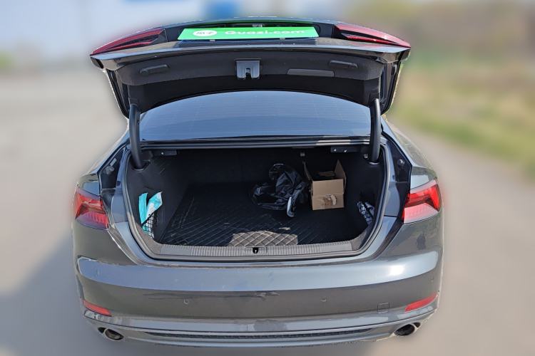 Used Audi A5 2020 Coupe 40 TFSI Fashion Edition China VI Emission Standard Trunk