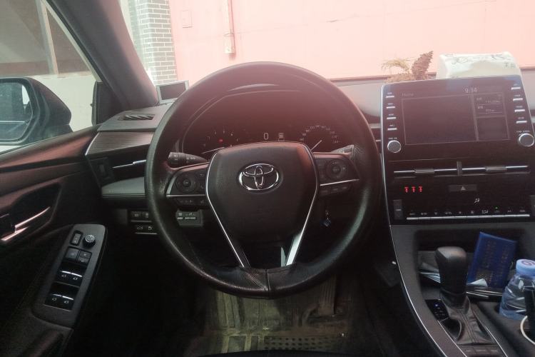 Used Toyota Avalon 2019 2.5L Ambition Version China VI Standard
