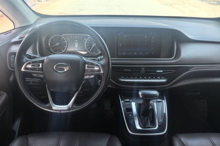 Used GAC Trumpchi M6 2019 270T Automatic Luxury Edition (7-seater) China V Standard Interior 2