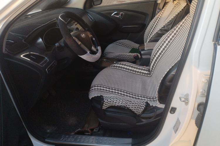 Used Hyundai ix35 2015 2.0L Automatic 2WD Smart Version China V Standard Left Front Seat