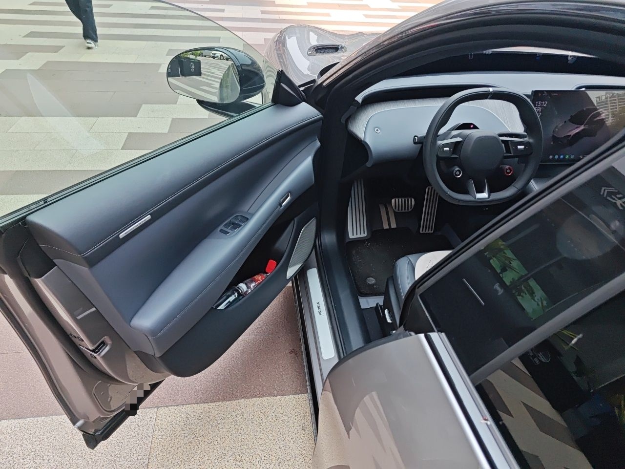Xiaomi Auto YU7 2025 Ultra-Long Range All-Wheel Drive Pro Version — снимка 16