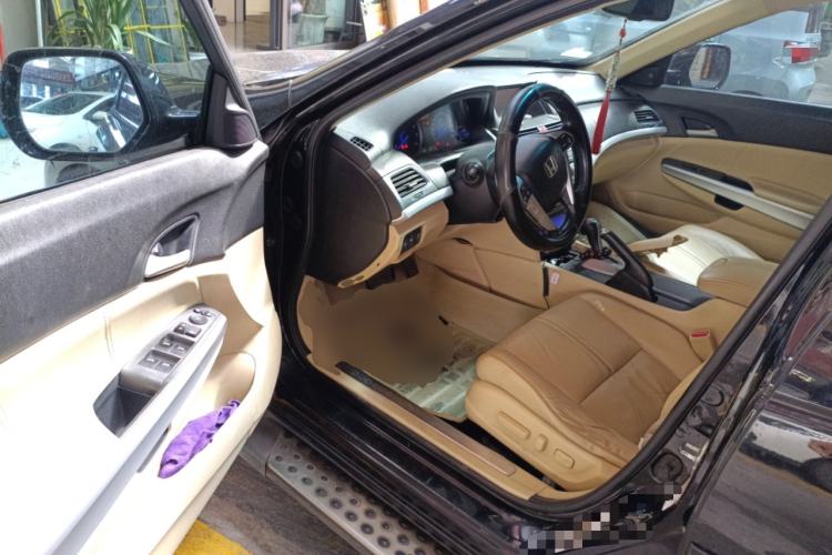 Used Honda Crosstour 2012 2.4L Luxury Edition
