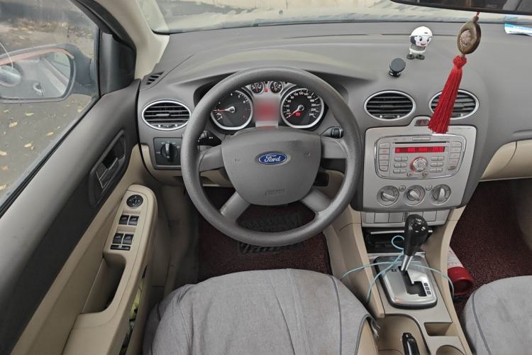 Used Ford Focus 2012 Hatchback Classic 1.8L Automatic Fashion Edition Steering Wheel