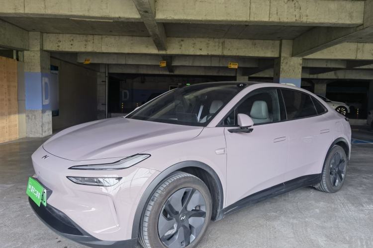 Used ONVO L60 2024 60 kWh Rear-Drive Version