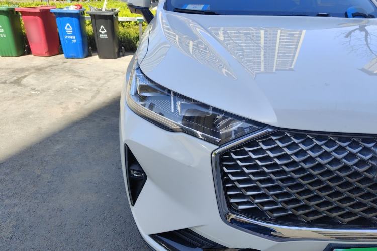 Used Haval H6 2021 3rd Generation 1.5T Automatic Two-Wheel Drive Pro Right Front Headlight