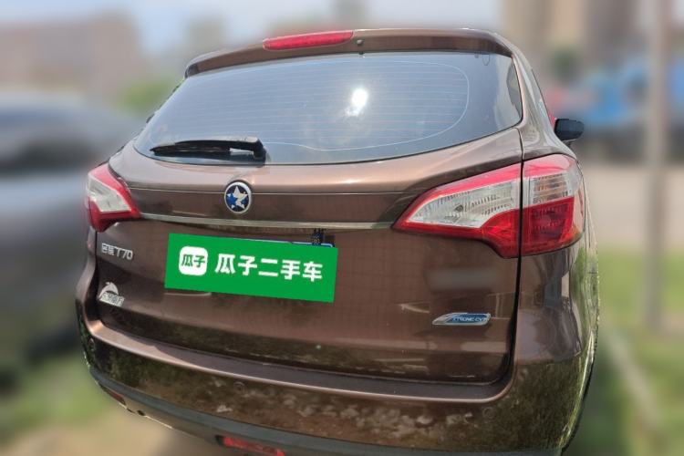 Used Venucia T70 2016 2.0L CVT Smart Choice Edition Rear