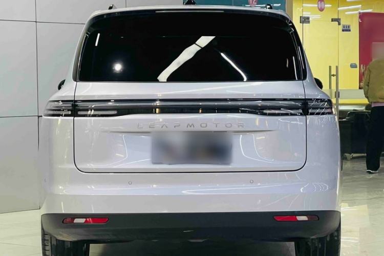 Used Leapmotor C16 2024 Range-Extended 200 Luxury Edition