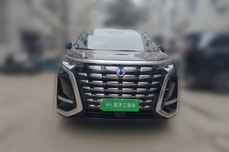 Used Denza D9 2024 DM-i 1050 Luxury Model Front