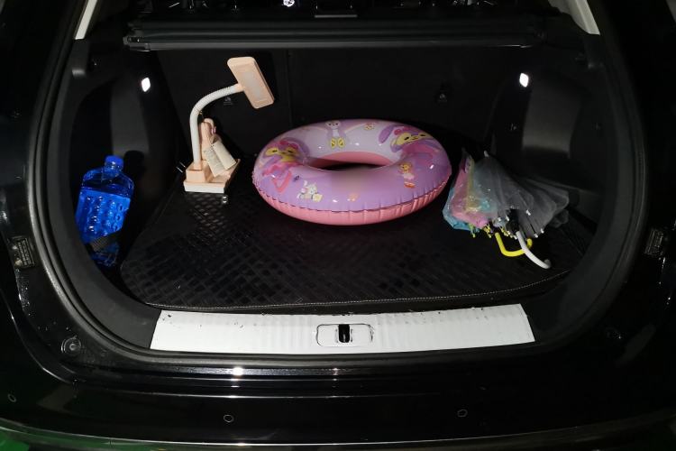 Used Hongqi HS5 2022 Facelifted Version 2.0T Smart Connect Flagship All-Wheel-Drive Edition