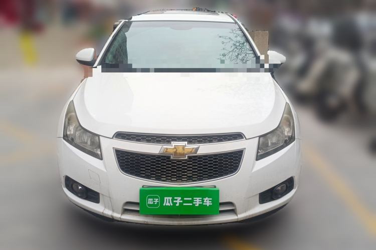 Used Chevrolet Cruze 2013 Hatchback 1.6L Automatic Luxury Model
