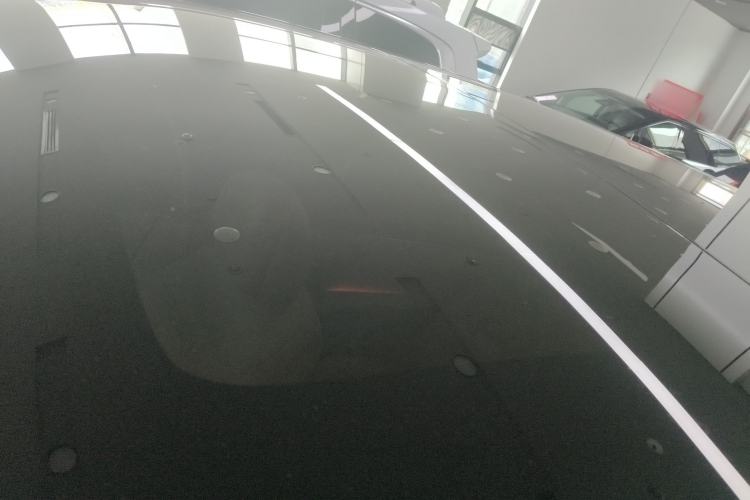 Used ONVO Luxeed L90 2025 Model—Ultra Six-Seater Version Roof