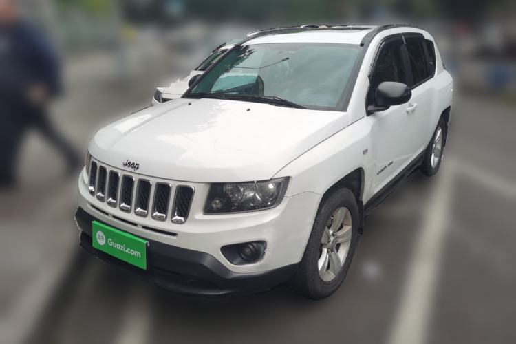 Used Jeep Compass 2013 2.4L four-wheel-drive sport version