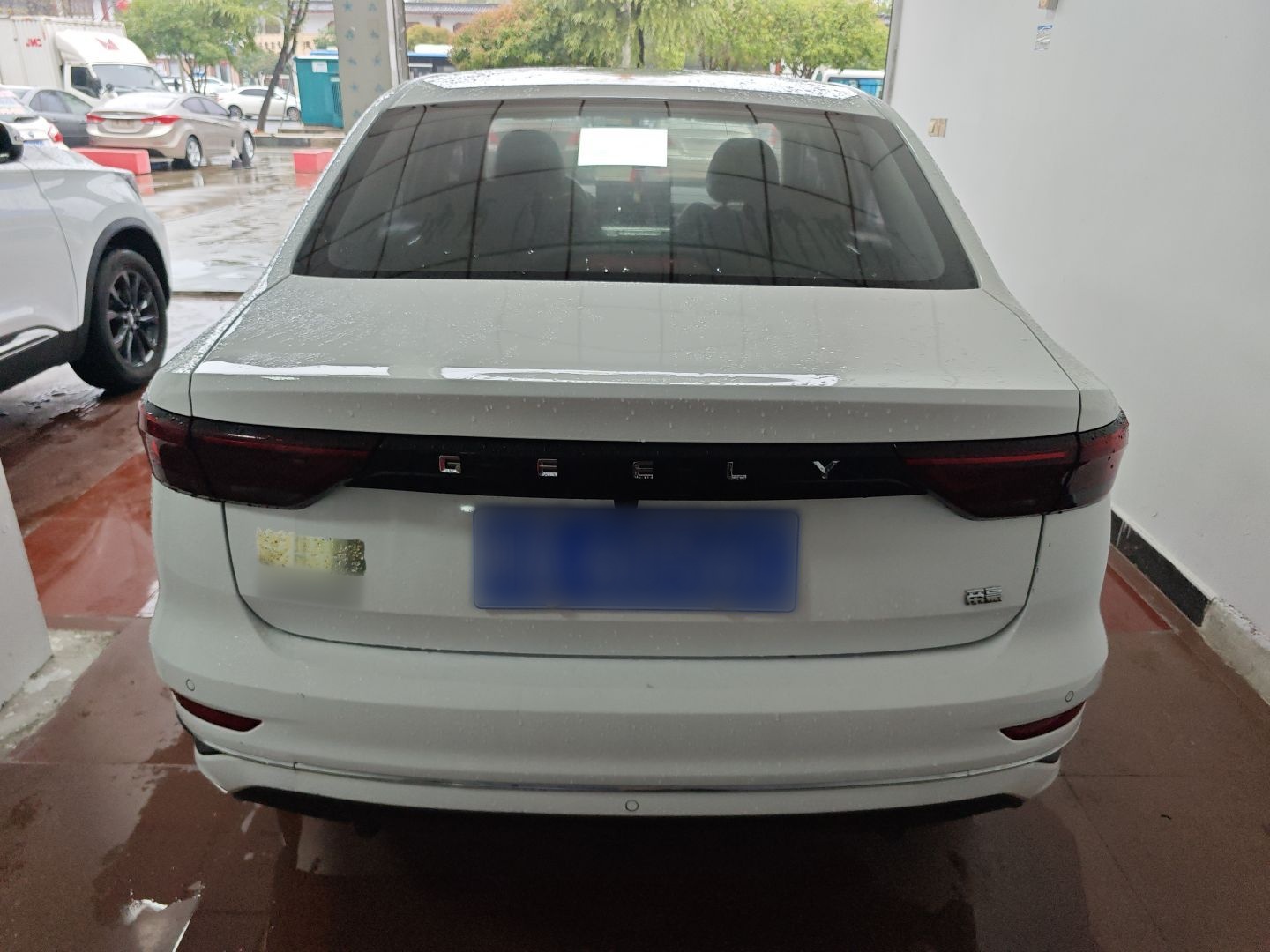 Geely Auto Emgrand 2023 4th Generation Champion Edition 1.5L CVT Luxury Model — снимка 3