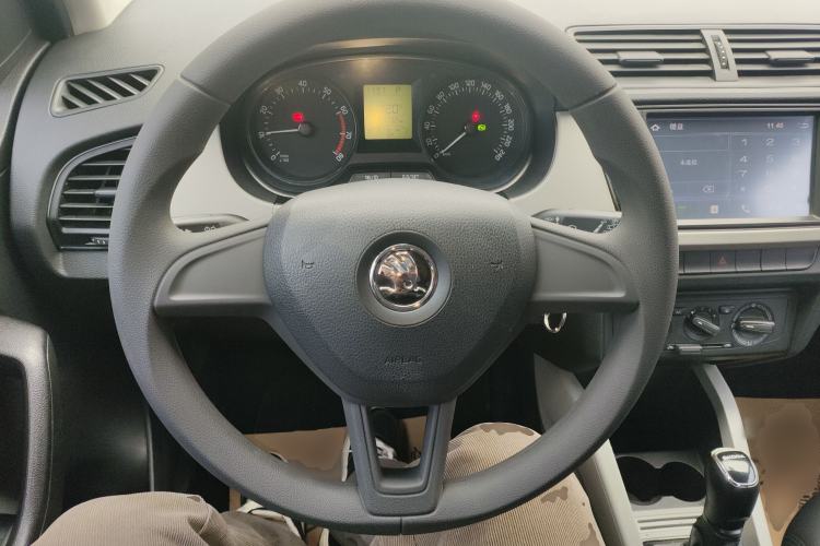 Used Skoda Fabia 2015 1.4L Automatic Front-Drive Model
