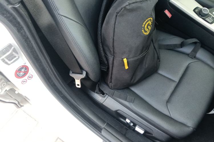 Used BMW 3 Series GT 2016 320i Fashion Model Right Front Seat