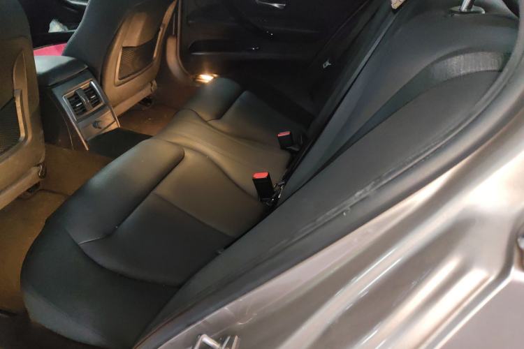 Used BMW 3 Series 2017 320Li Fashion Model Left Rear Seat