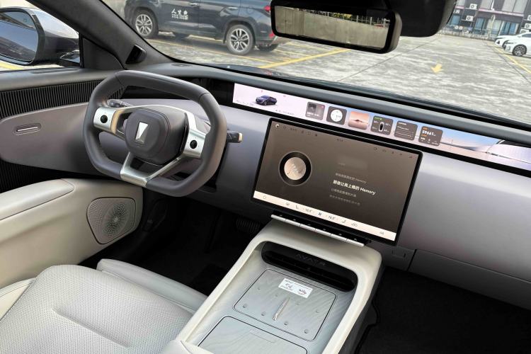 Used Avatr 12 2023 650 Three-Laser Four-Wheel Drive Performance Edition
