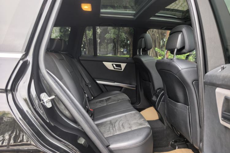 Used Mercedes-Benz GLK-Class 2015 GLK 260 4MATIC Fashion Edition Ultimate Version
