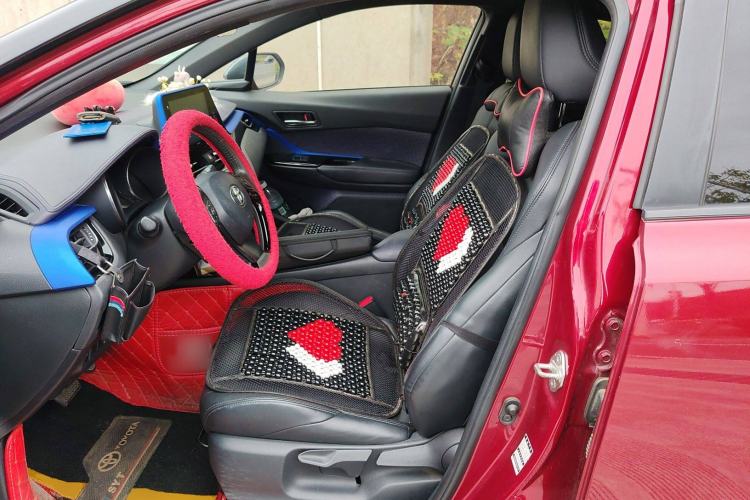 Used Toyota IZOA 2018 2.0L Yichi Version China VI Standard
