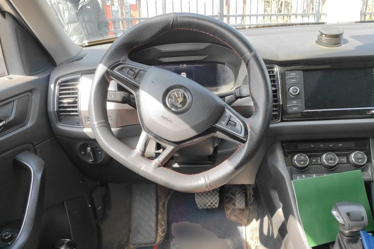 Used Skoda Kodiaq 2020 TSI330 5-Seater Two-Wheel Drive Comfort Edition
