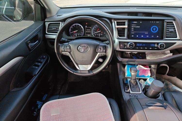 Used Toyota Highlander 2018 2.0T Four-Wheel Drive Prestige Version 7 Seats China VI Standard