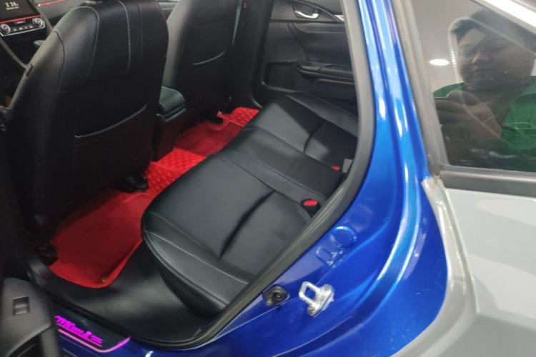 Used Honda Civic 2019 220TURBO CVT Dynamic Edition China VI Emission Standard Left Rear Seat