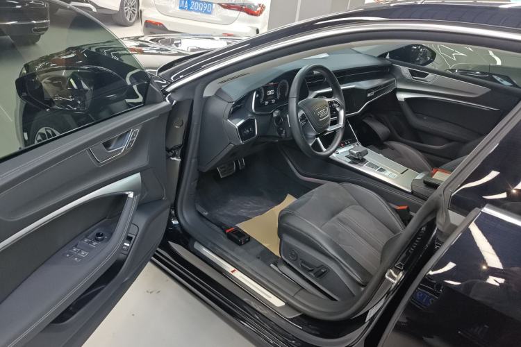 Used Audi A7L 2024 45 TFSI Luxury Edition
