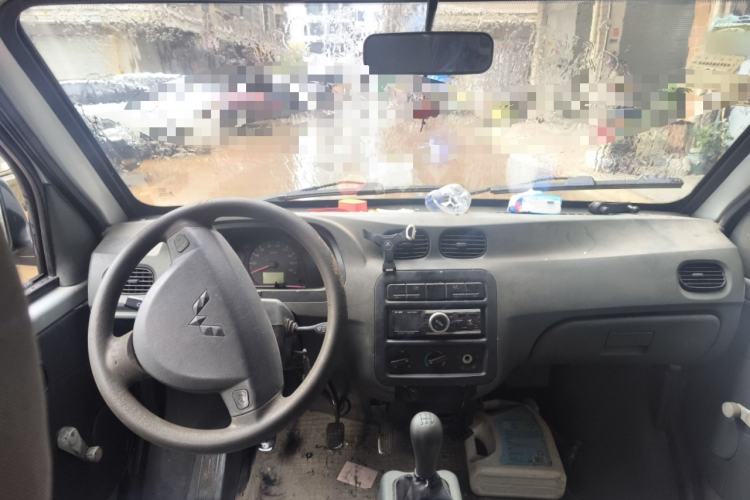 Used Wuling Zhiguang 2010 1.0L New Version Practical Short-Body L2Y