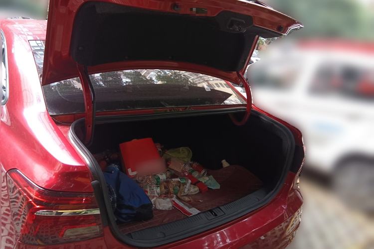 Used Roewe i6 2019 PLUS 1.6L CVT 4G Connected Luxury Deluxe Edition