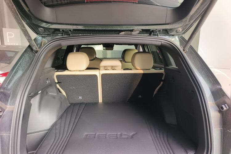 Used Geely Auto Monjaro L 2025 Dongfang Yao 2.0TD Automatic All-Wheel-Drive Wangyue Edition
