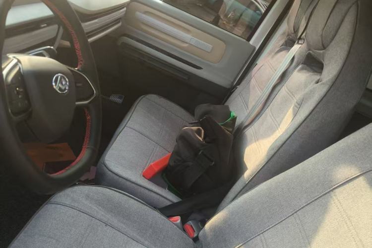 Used SAIC MAXUS Dana V1 2025 Low-Roof Multi-Function Version 42 kWh