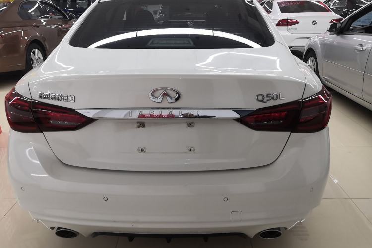 Used Infiniti Q50L 2022 2.0T Comfort Edition

