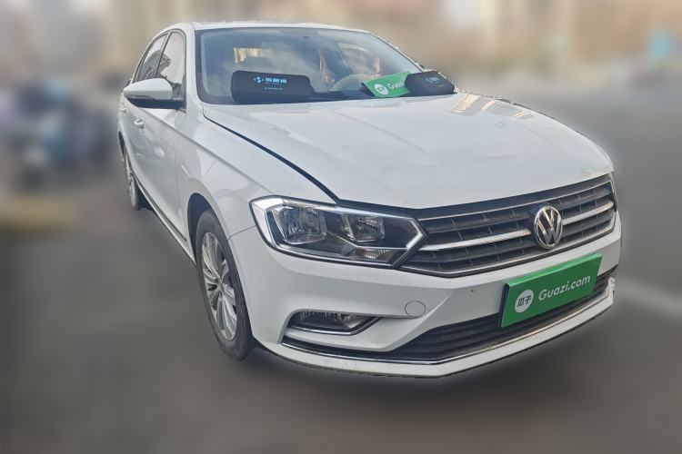 Used Volkswagen Bora 2016 1.6L Manual Comfort Model Front Right 45 Deg