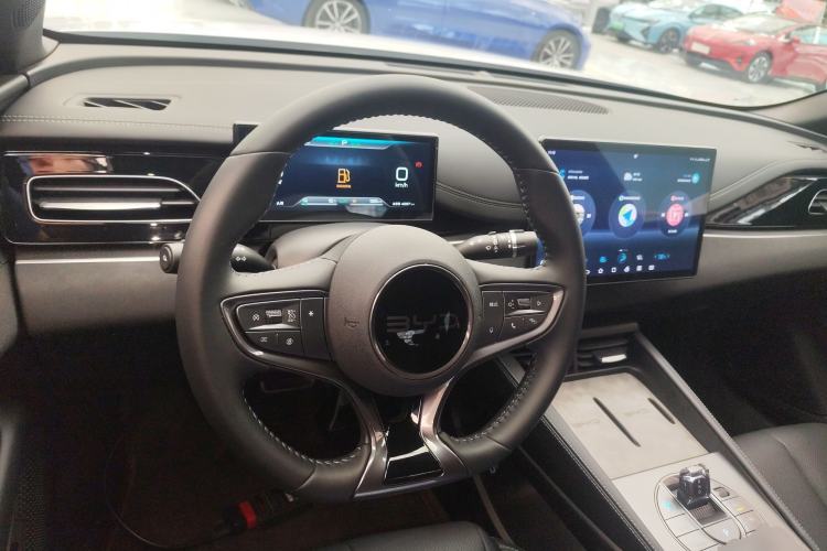 Used BYD Seal 06 New Energy 2024 DM-i 120KM Prestige Model Center Console