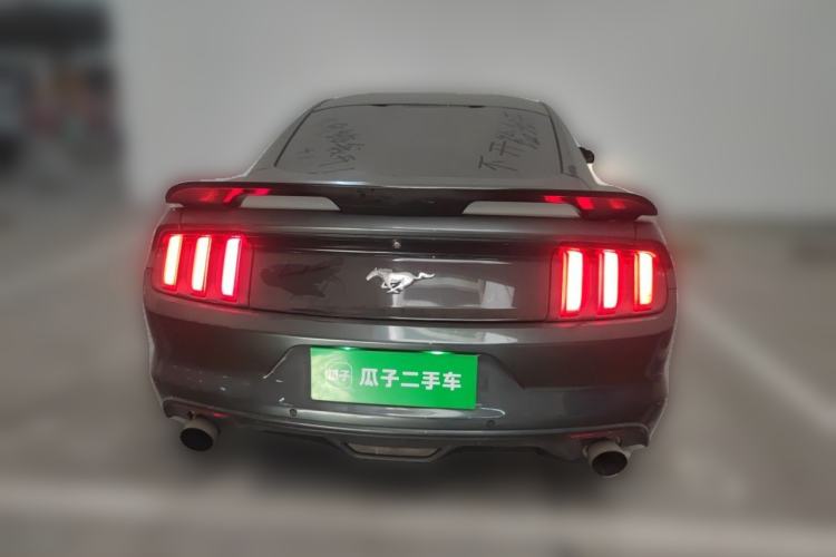 Used Ford Mustang  Rear