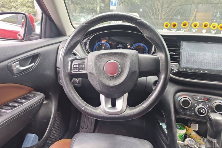 Used Fiat Viaggio 2015 1.4T Automatic Jingxiang Edition
