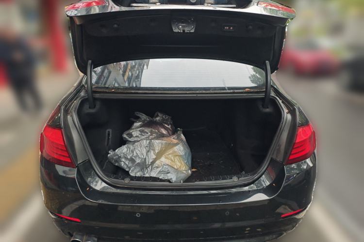 Used BMW 5 Series 2013 520Li Elegant Edition
