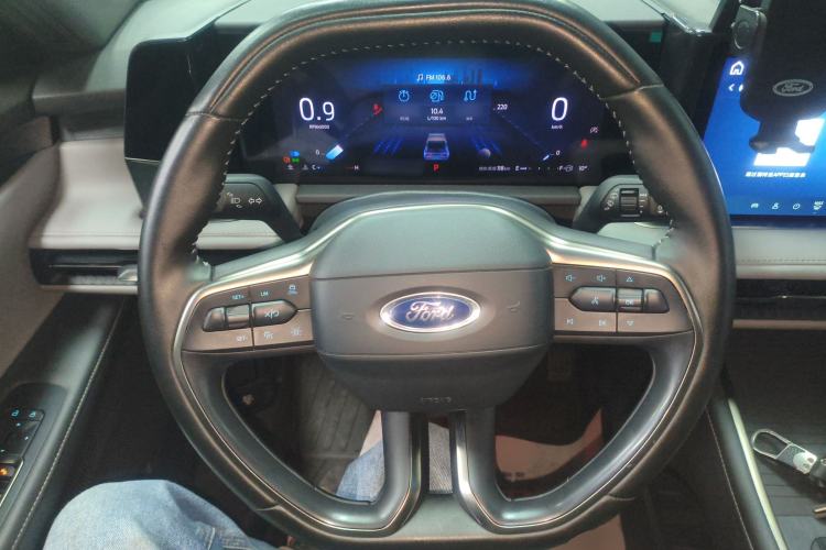 Used Ford Edge 2023 Ford Explorer L 2.0T EcoBoost Two-Wheel Drive 5-Seater Fashion Edition