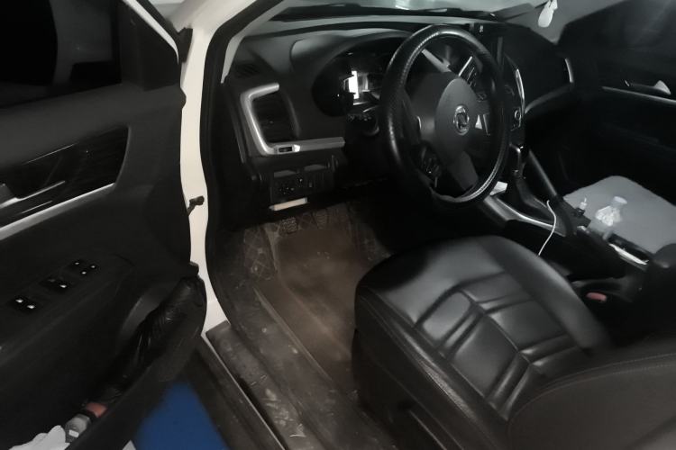 Used Dongfeng Aeolus AX7 2016 2.0L Manual Zhuyue Model