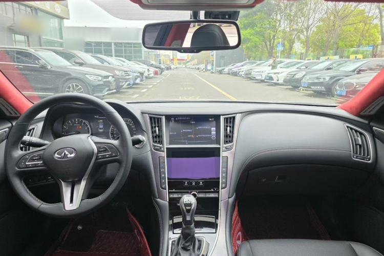 Used Infiniti Q50L 2018 2.0T Enjoyment Version China V Standard Interior 6